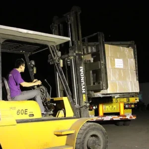 camp auto parts container loading export